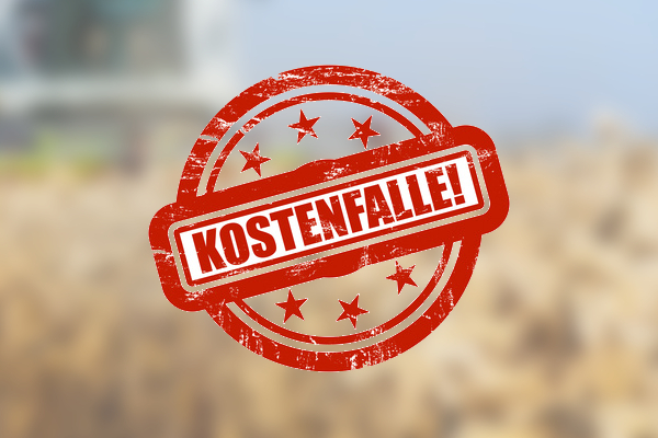 Roter Stempel mit Aufschrift Kostenfalle